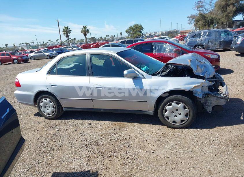 Photo 14 of 1998 Honda Accord LX (VIN 1HGCG5640WA079559)
