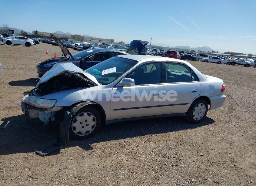 Photo 15 of 1998 Honda Accord LX (VIN 1HGCG5640WA079559)