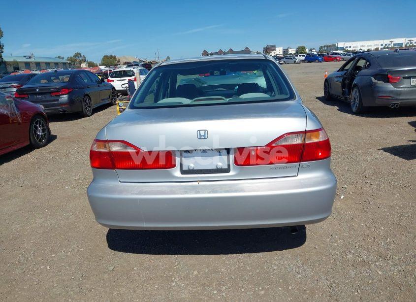 Photo 17 of 1998 Honda Accord LX (VIN 1HGCG5640WA079559)