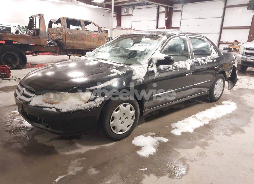 Photo 2 of 1998 Honda Accord LX (VIN 1HGCG5640WA212174)