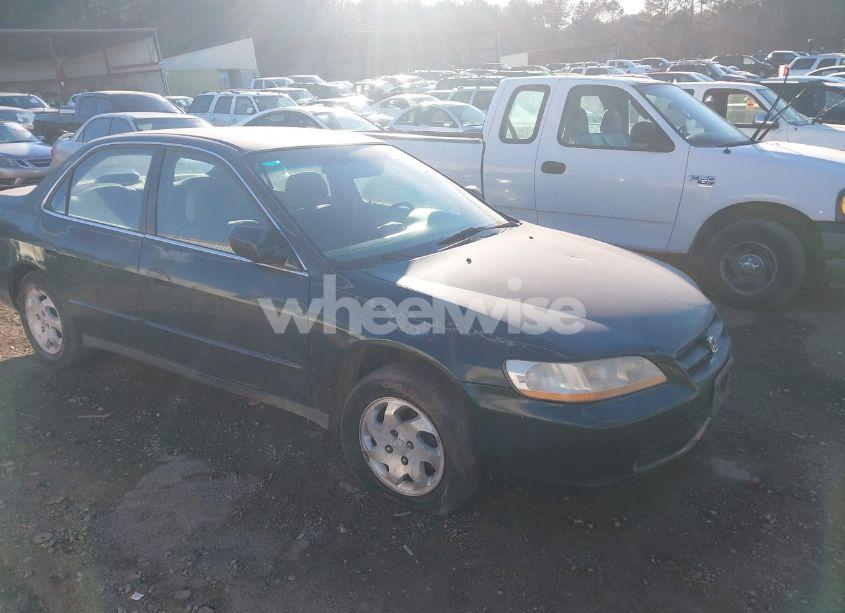 1999 Honda Accord LX (VIN 1HGCG5640XA105787) main photo