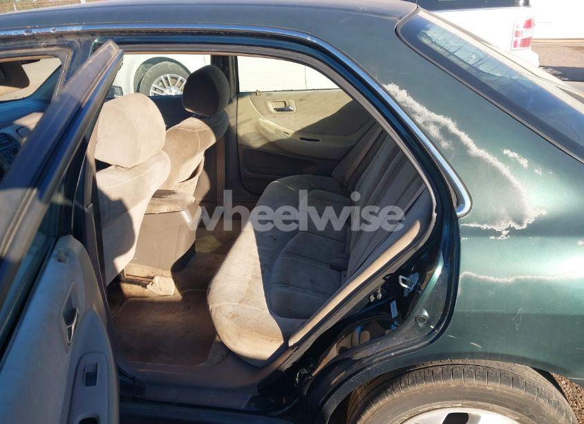 Photo 8 of 1999 Honda Accord LX (VIN 1HGCG5640XA105787)