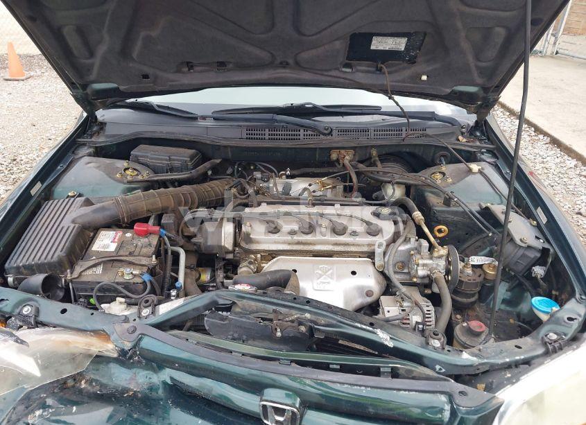 Photo 10 of 2001 Honda Accord 2.3 LX (VIN 1HGCG56411A067039)