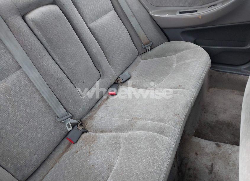 Photo 8 of 2001 Honda Accord 2.3 LX (VIN 1HGCG56411A129927)