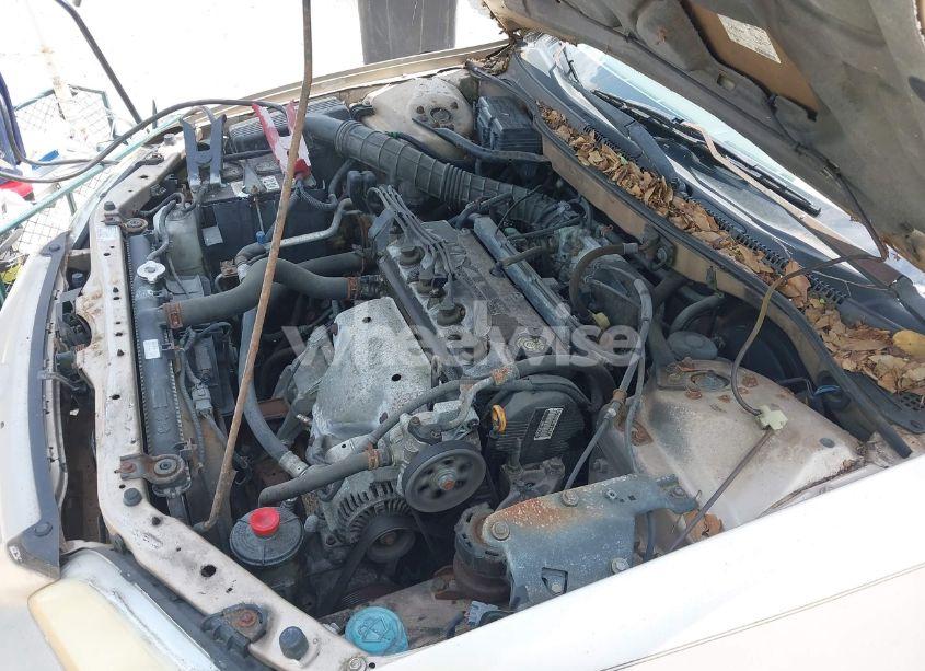 Photo 10 of 2002 Honda Accord 2.3 LX (VIN 1HGCG56412A029571)