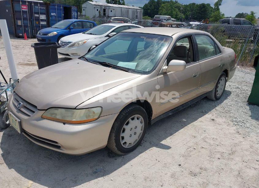 Photo 2 of 2002 Honda Accord 2.3 LX (VIN 1HGCG56412A029571)