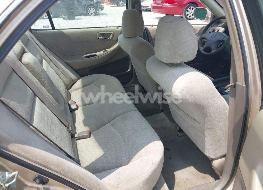 Photo 8 of 2002 Honda Accord 2.3 LX (VIN 1HGCG56412A029571)