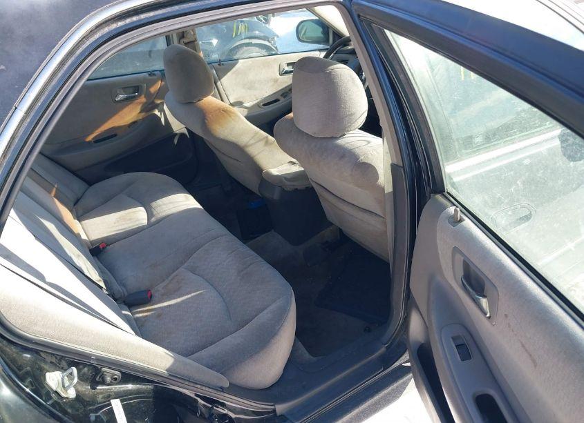 Photo 8 of 2002 Honda Accord 2.3 LX (VIN 1HGCG56412A118671)