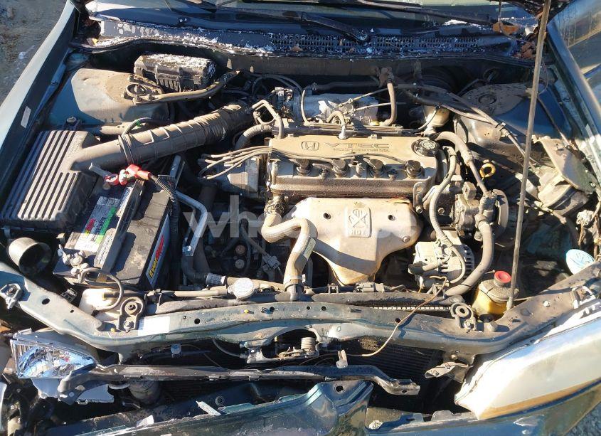 Photo 10 of 1998 Honda Accord LX (VIN 1HGCG5641WA028166)