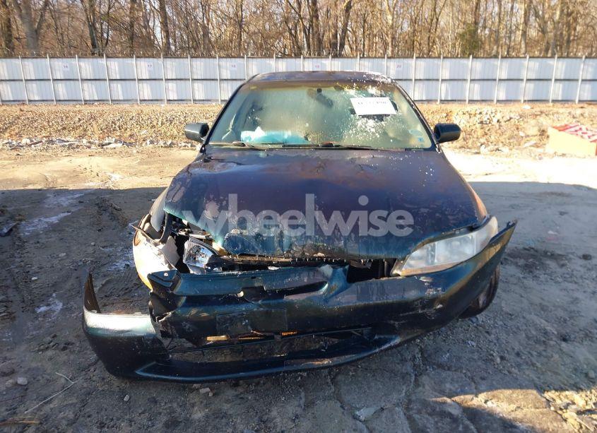 Photo 12 of 1998 Honda Accord LX (VIN 1HGCG5641WA028166)