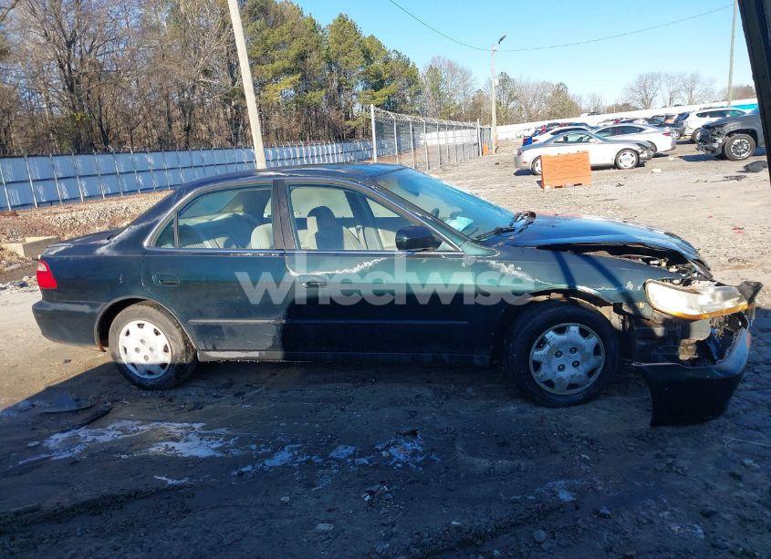 Photo 13 of 1998 Honda Accord LX (VIN 1HGCG5641WA028166)