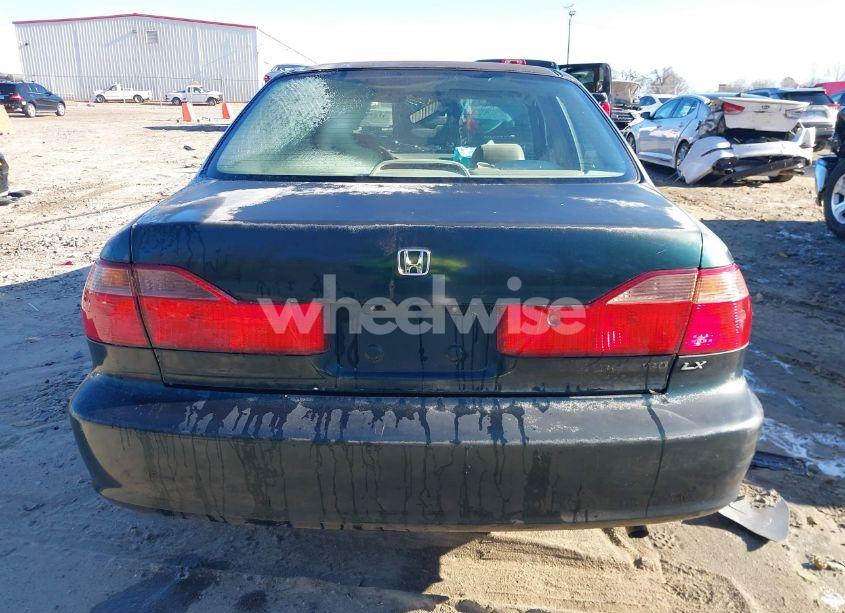 Photo 16 of 1998 Honda Accord LX (VIN 1HGCG5641WA028166)