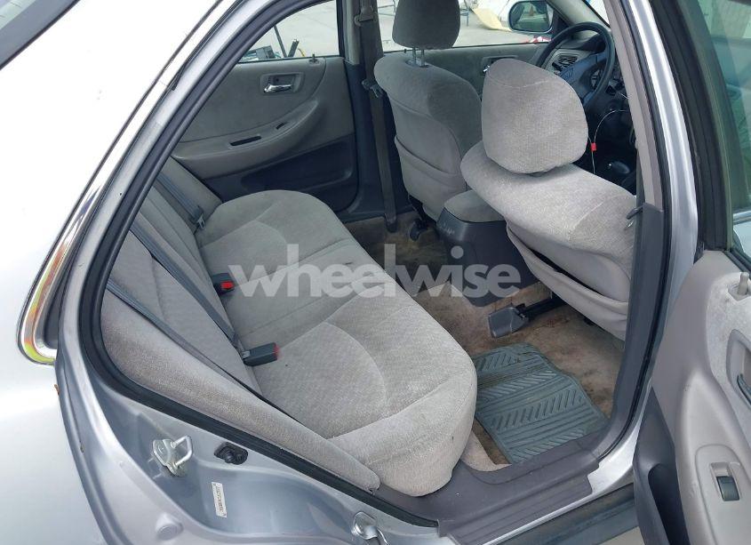 Photo 8 of 2001 Honda Accord SDN LX (VIN 1HGCG56421A123022)