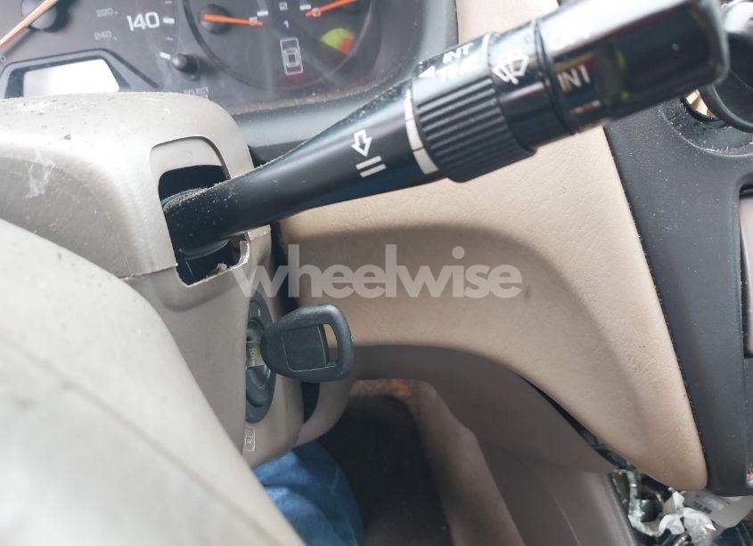 Photo 11 of 1998 Honda Accord LX (VIN 1HGCG5642WA125540)