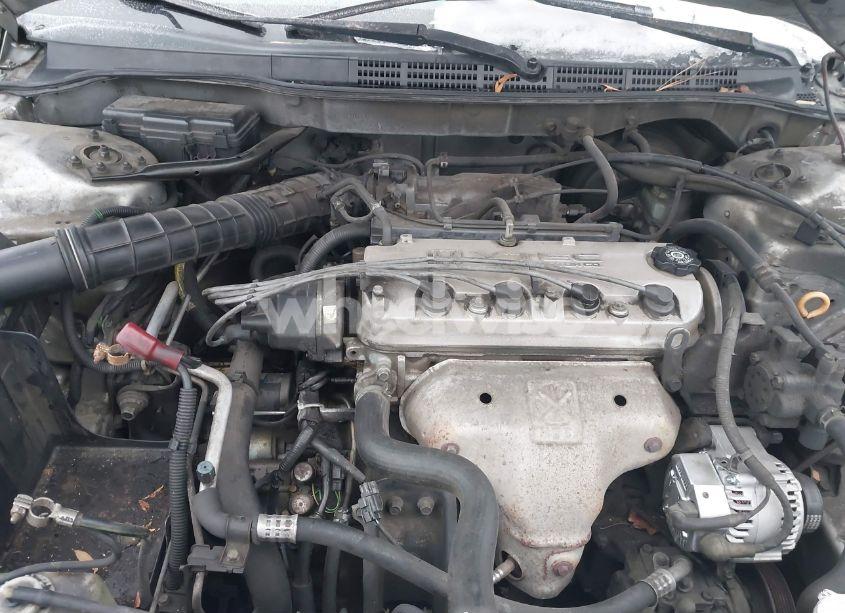 Photo 10 of 1998 Honda Accord LX (VIN 1HGCG5642WA191716)