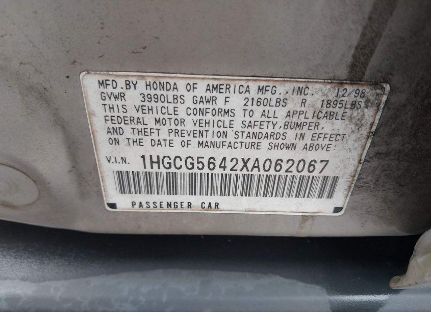 Photo 9 of 1999 Honda Accord LX (VIN 1HGCG5642XA062067)