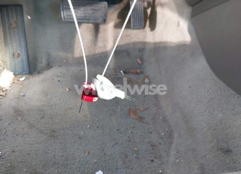 Photo 11 of 1999 Honda Accord LX (VIN 1HGCG5642XA148687)