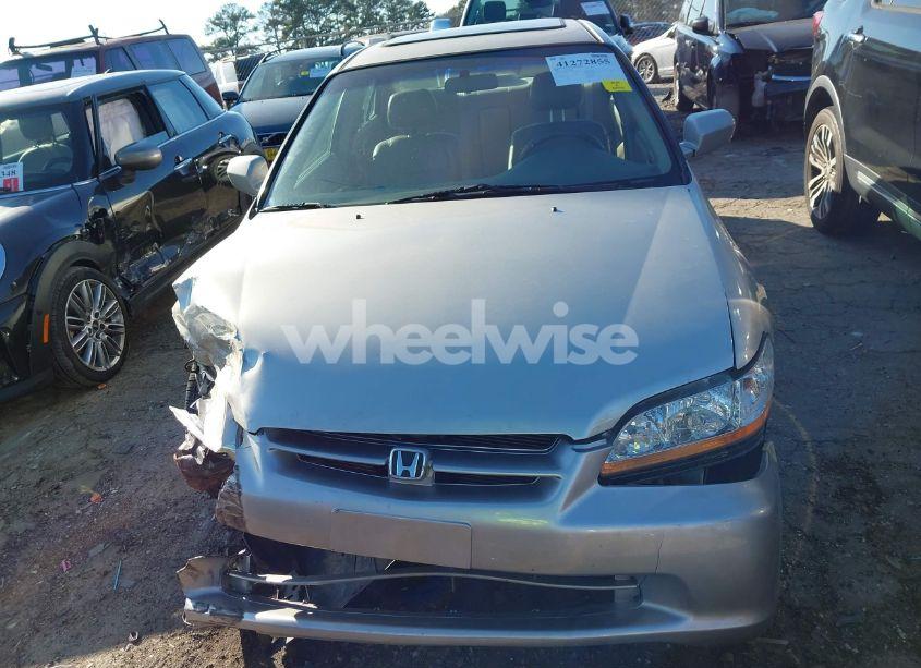 Photo 12 of 1999 Honda Accord LX (VIN 1HGCG5642XA148687)