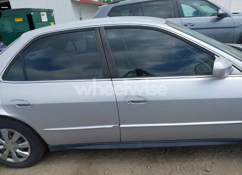 Photo 12 of 2001 Honda Accord 2.3 LX (VIN 1HGCG56431A124714)