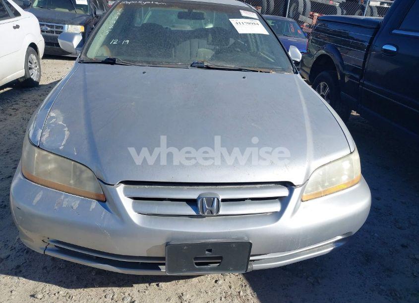 Photo 6 of 2001 Honda Accord 2.3 LX (VIN 1HGCG56431A139925)
