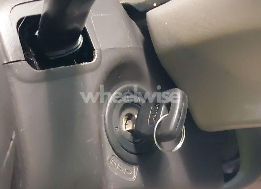 Photo 11 of 2002 Honda Accord 2.3 LX (VIN 1HGCG56432A034996)