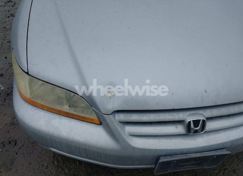 Photo 6 of 2002 Honda Accord 2.3 LX (VIN 1HGCG56432A075581)