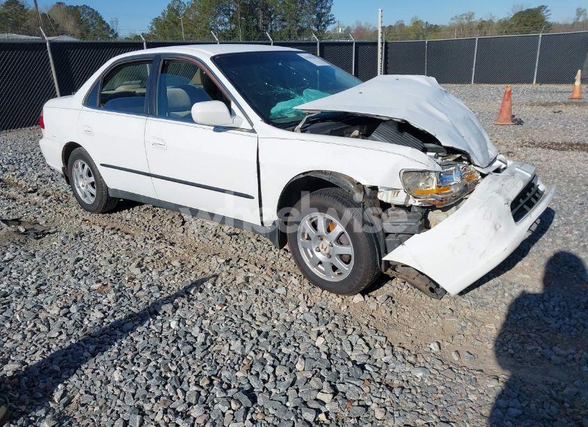 1999 Honda Accord LX (VIN 1HGCG5643XA032088) main photo