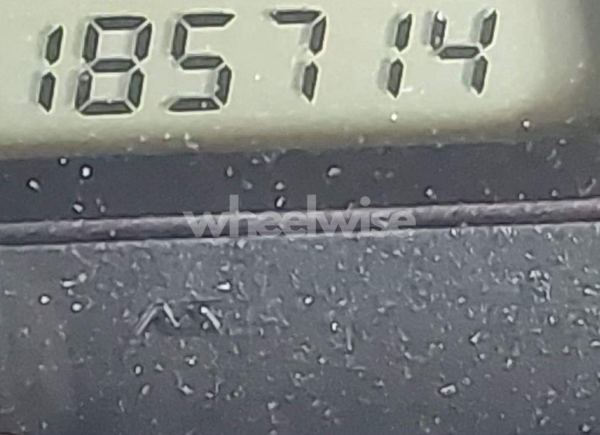 Photo 15 of 1999 Honda Accord LX (VIN 1HGCG5643XA103046)