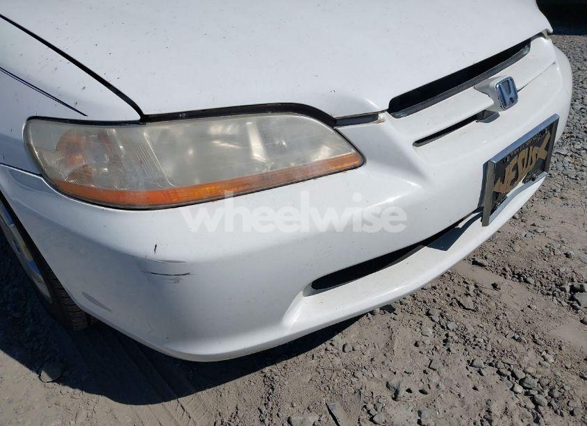 Photo 6 of 2000 Honda Accord 2.3 LX (VIN 1HGCG5643YA076531)