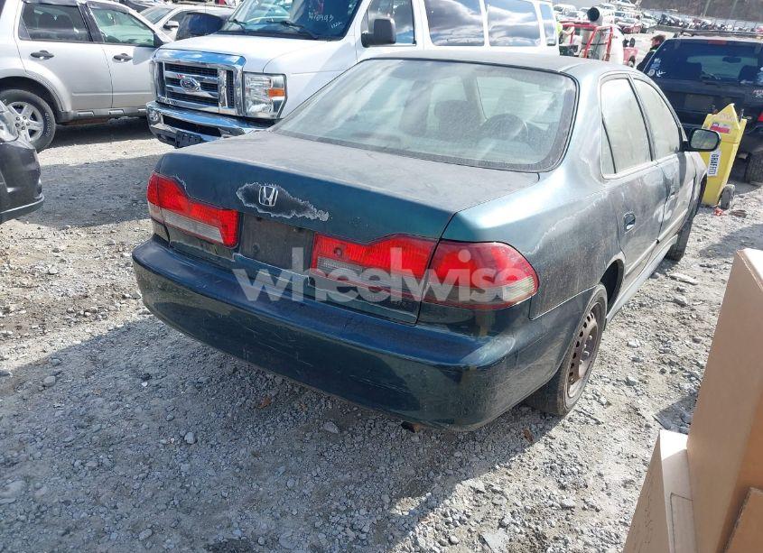 Photo 4 of 2001 Honda Accord 2.3 LX (VIN 1HGCG56441A023634)