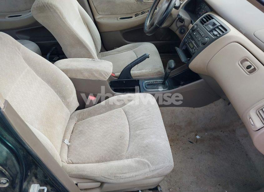 Photo 5 of 2001 Honda Accord 2.3 LX (VIN 1HGCG56441A023634)