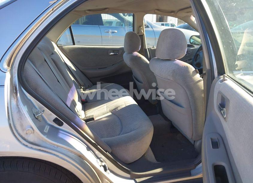 Photo 8 of 2001 Honda Accord 2.3 LX (VIN 1HGCG56441A084482)