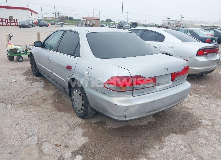 Photo 3 of 2001 Honda Accord 2.3 LX (VIN 1HGCG56441A086524)
