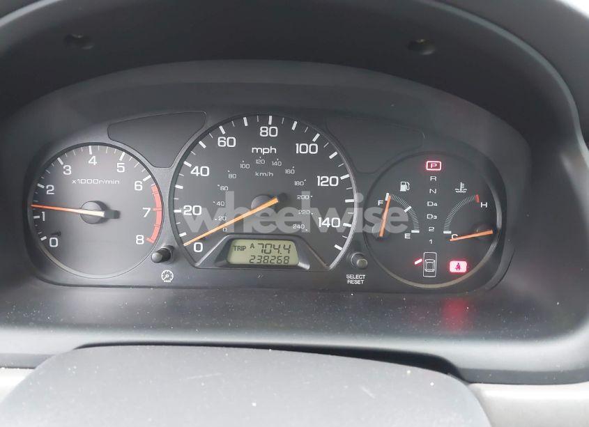 Photo 7 of 2001 Honda Accord 2.3 LX (VIN 1HGCG56441A125788)