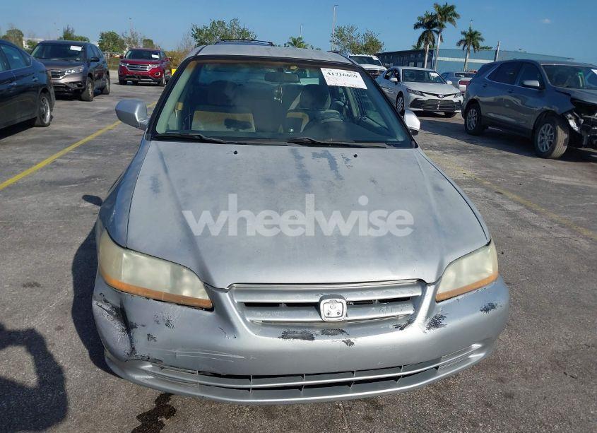 Photo 6 of 2002 Honda Accord 2.3 LX (VIN 1HGCG56442A008228)