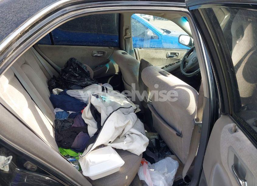 Photo 8 of 2002 Honda Accord 2.3 LX (VIN 1HGCG56442A150658)