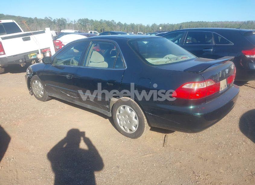 Photo 3 of 2000 Honda Accord LX (VIN 1HGCG5644YA031145)