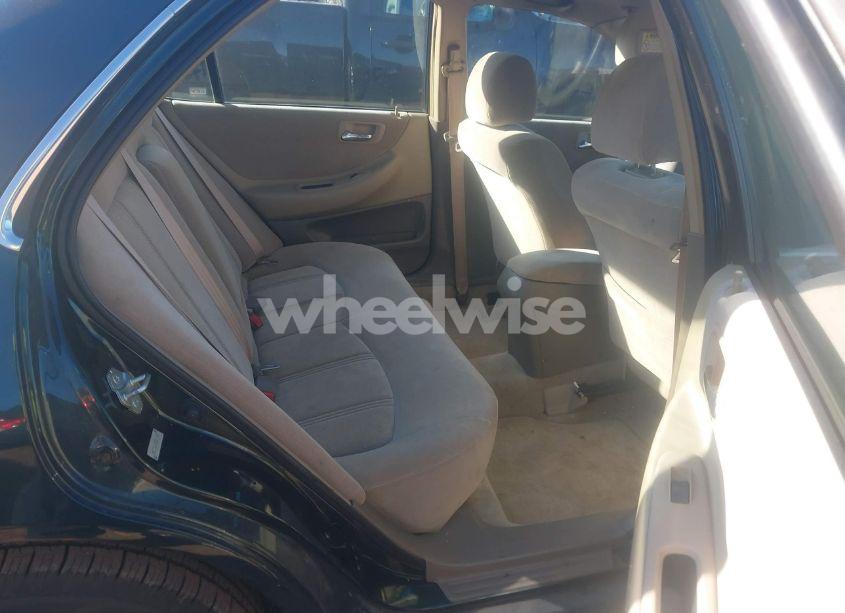 Photo 8 of 2000 Honda Accord LX (VIN 1HGCG5644YA031145)