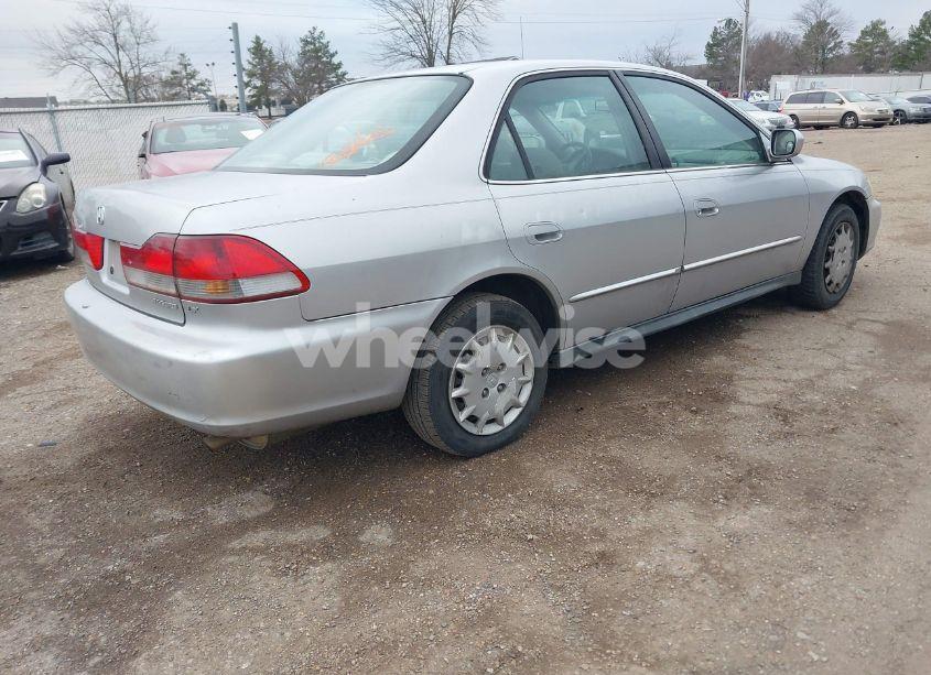 Photo 4 of 2002 Honda Accord 2.3 LX (VIN 1HGCG56452A136252)