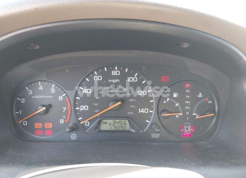 Photo 7 of 1999 Honda Accord LX (VIN 1HGCG5645XA105932)