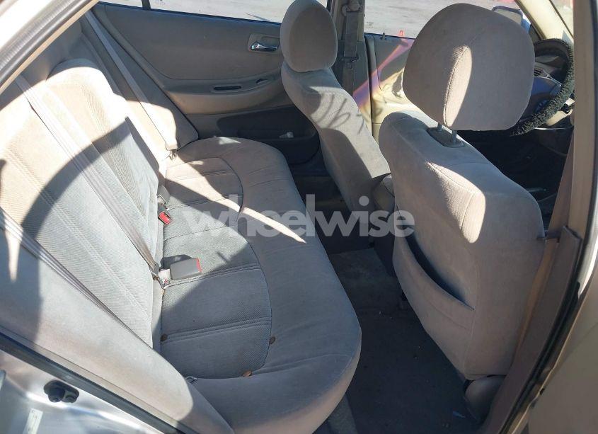 Photo 8 of 1999 Honda Accord LX (VIN 1HGCG5645XA105932)