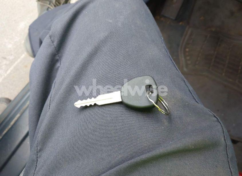 Photo 11 of 2000 Honda Accord 2.3 LX (VIN 1HGCG5645YA001913)