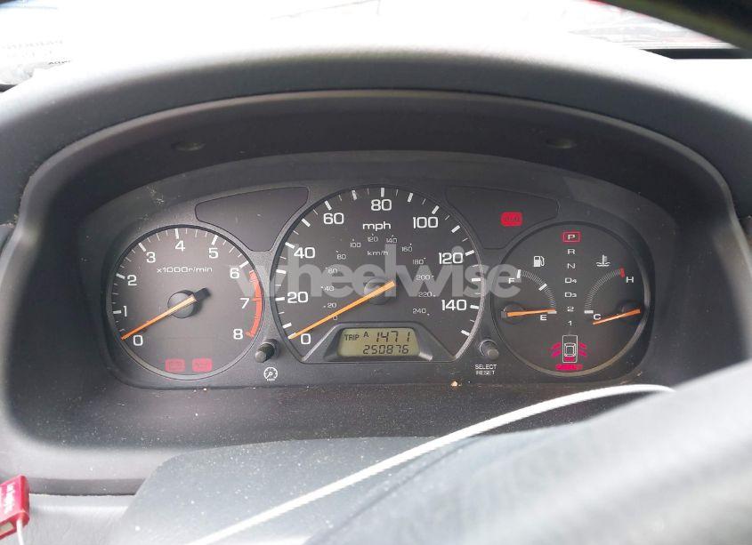 Photo 7 of 2000 Honda Accord 2.3 LX (VIN 1HGCG5645YA001913)