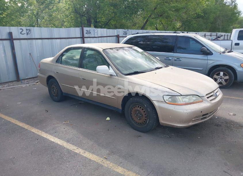 2001 Honda Accord 2.3 LX (VIN 1HGCG56461A128675) main photo