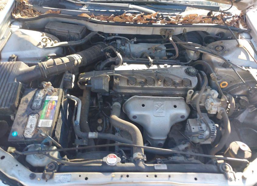Photo 10 of 2001 Honda Accord 2.3 LX (VIN 1HGCG56461A139868)
