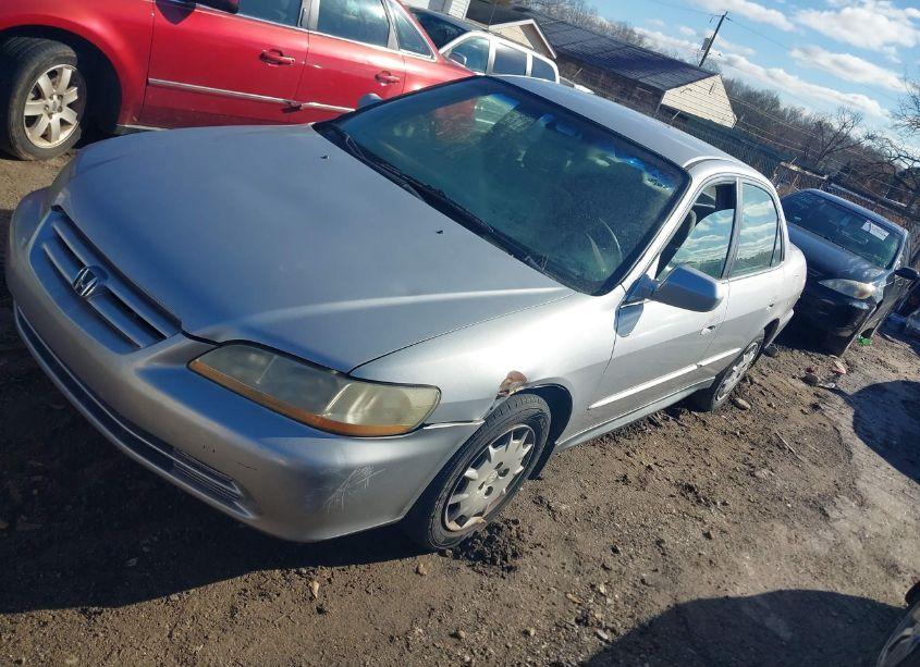 Photo 2 of 2001 Honda Accord 2.3 LX (VIN 1HGCG56461A139868)