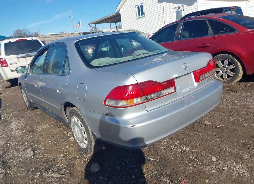 Photo 3 of 2001 Honda Accord 2.3 LX (VIN 1HGCG56461A139868)