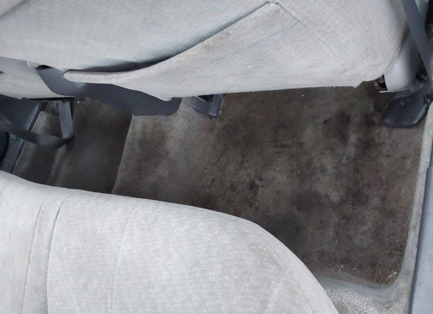 Photo 8 of 2002 Honda Accord 2.3 LX (VIN 1HGCG56462A129388)