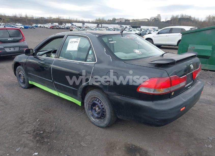 Photo 3 of 2002 Honda Accord 2.3 LX (VIN 1HGCG56462A129407)