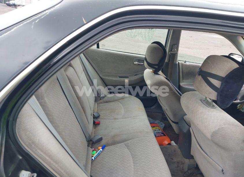 Photo 8 of 2002 Honda Accord 2.3 LX (VIN 1HGCG56462A129407)